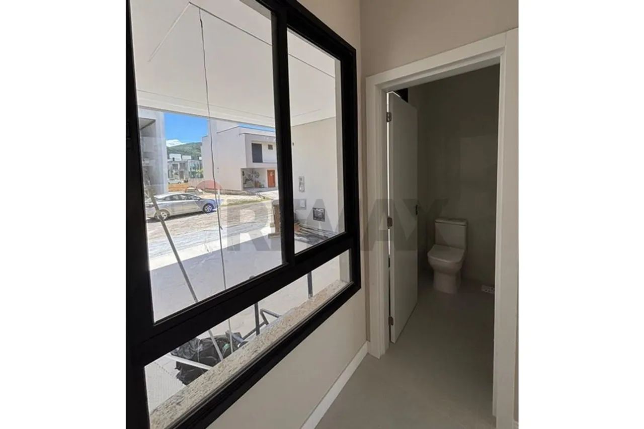 Casa com 3 dormitórios, sendo 1 suíte - Costa do Sol/ Biguaçu-SC - Foto 3