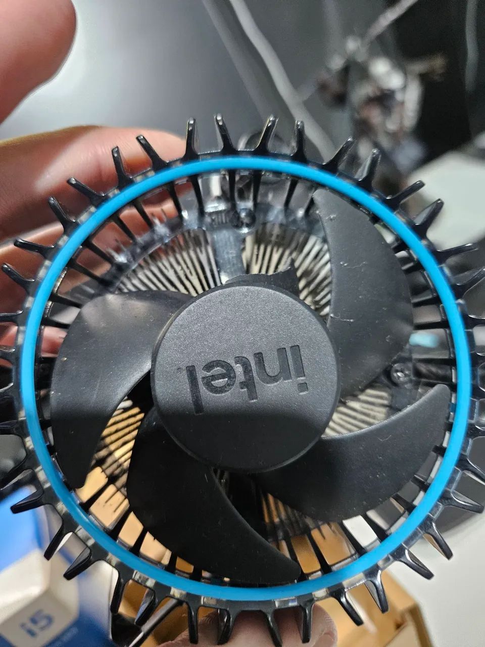 Processador Intel Core i5 14400 Ddr5 e Ddr5 (cooler box com Defeito) - Foto 4
