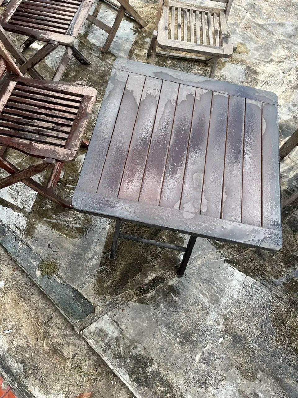 Mesa e cadeiras Tramontina 