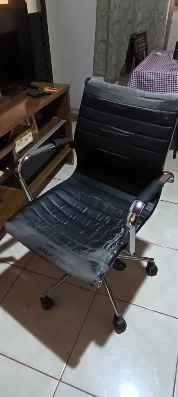 Cadeira escritório reunião 