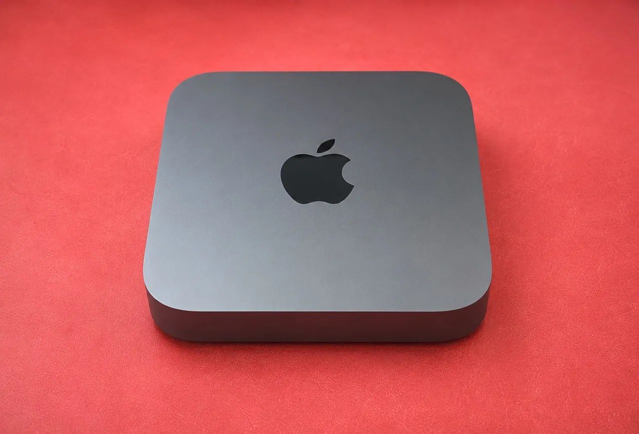 Mac mini 2018 i3 Quad-Core 16GB RAM 2667MHz + SSD 128GB