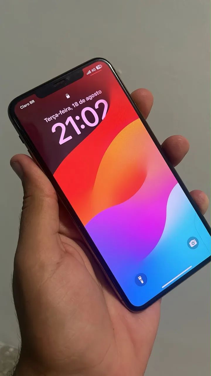 iPhone 11 por Max 256 gb dourado 99%  - Foto 2