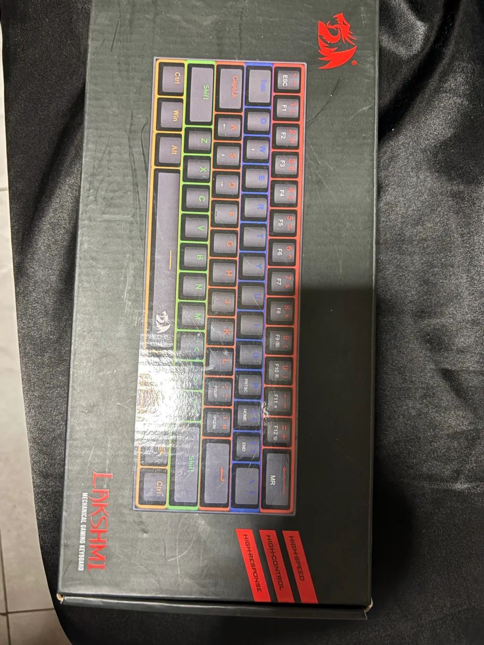 Teclado mecânico Reddragon Lakshmi Switch Blue