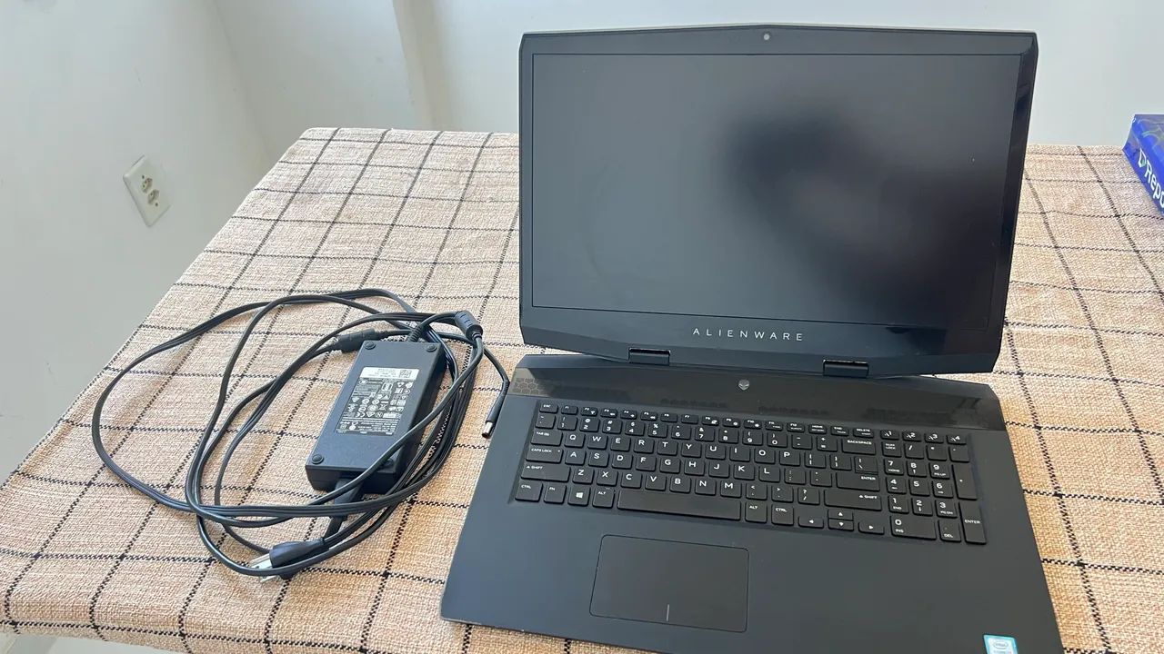 Alienware m17 negociável  - Foto 2