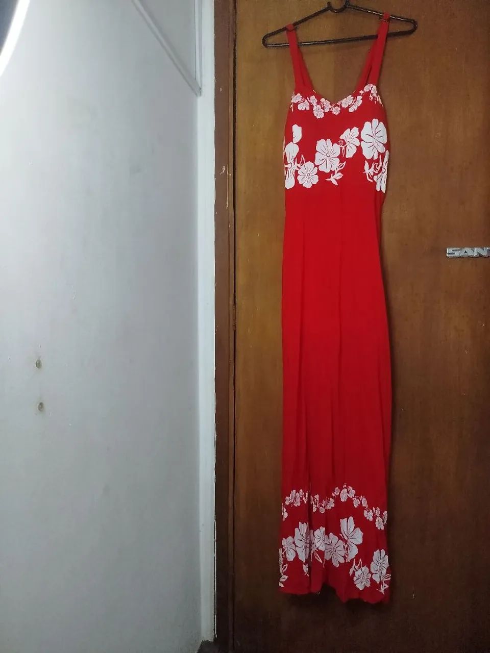 Vestido vermelho florido - Foto 2