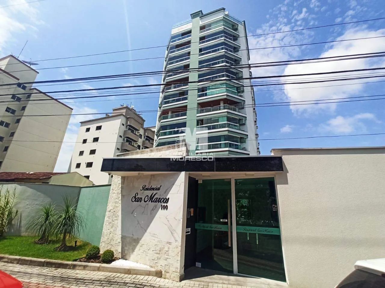Apartamento mobiliado e equipado no Centro de Brusque!