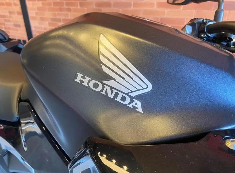 HONDA CB 500F 2023 - Foto 5