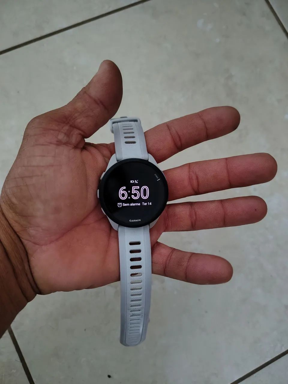 Relógio Garmin forerunner 165 music  - Foto 4