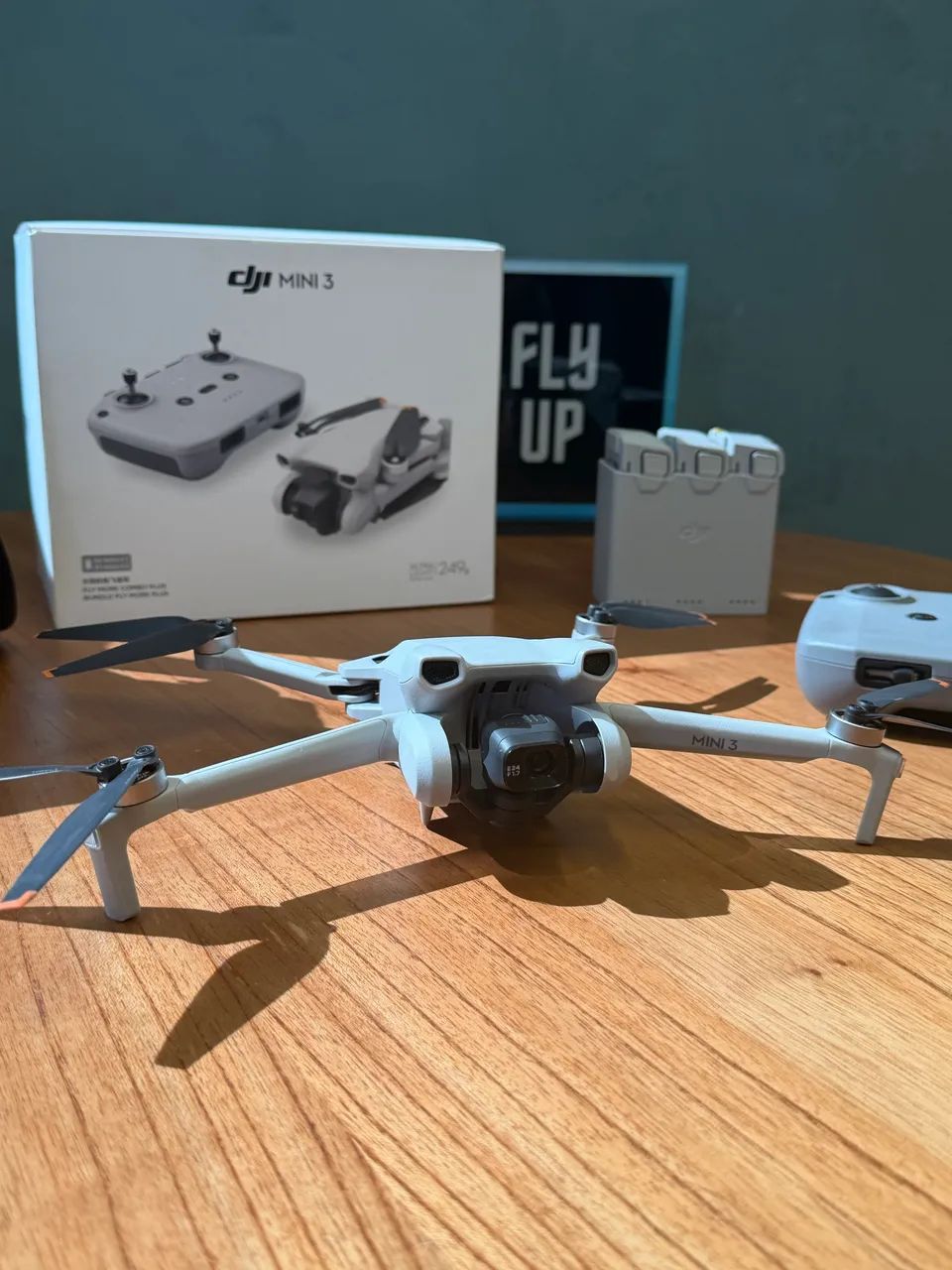 DJI Mini 3 FlyMore Combo Plus Nacional Seminovo - Foto 5