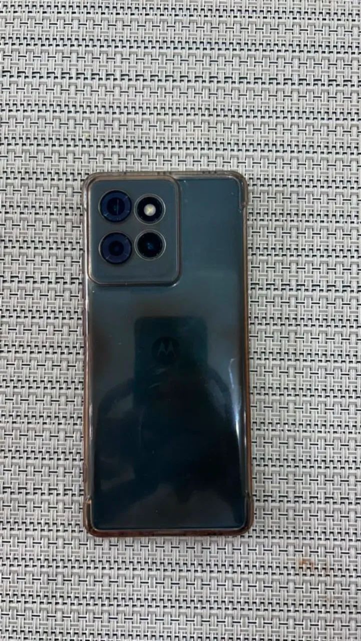 Motorola Edge 50  - Foto 3