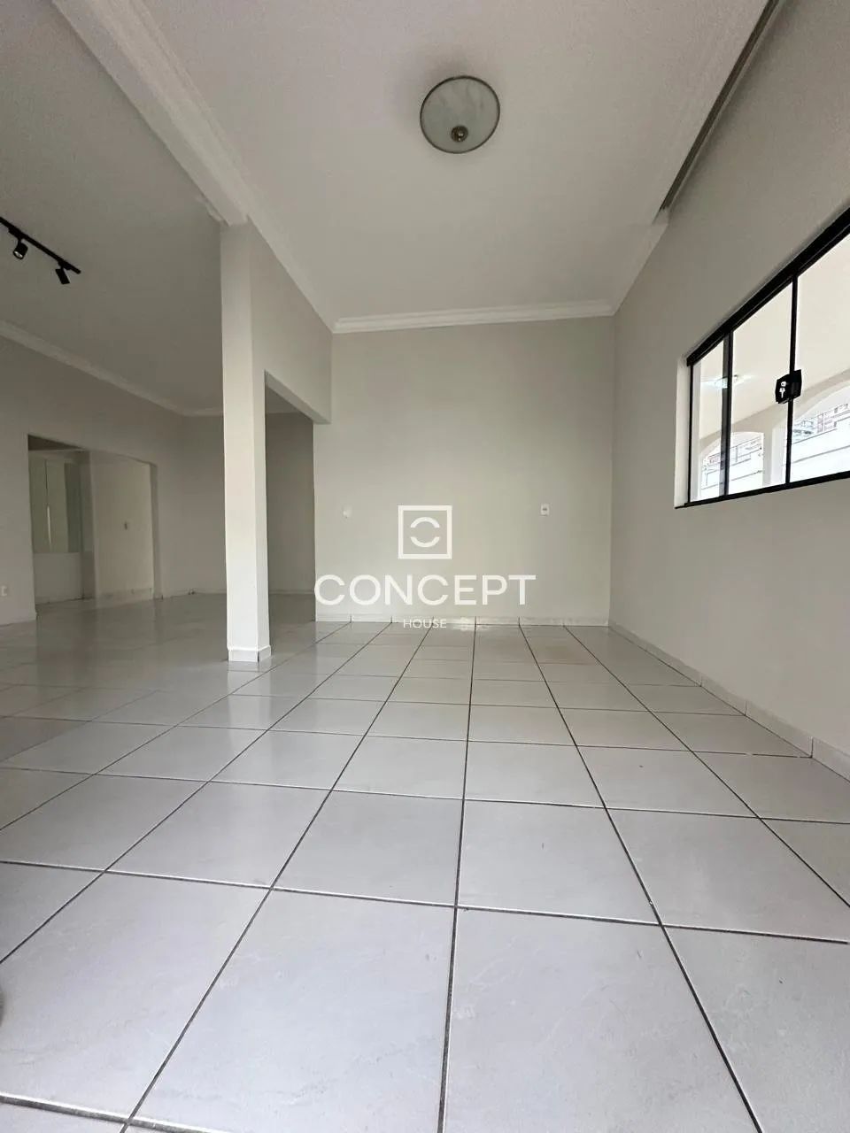 Imóvel Comercial com 400 m² em Terreno de 960 m² - Ideal para Clínicas, Academia, Estética - Foto 4