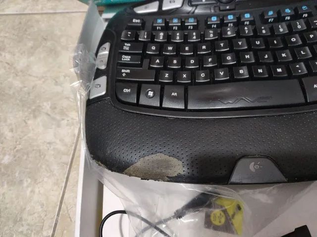 Vendo Teclado Logitech Wireless Wave Combo MK550 - Foto 5