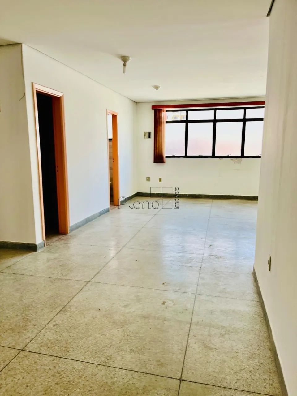 Sala para alugar em Campinas, Centro, com 50 m² - Foto 2