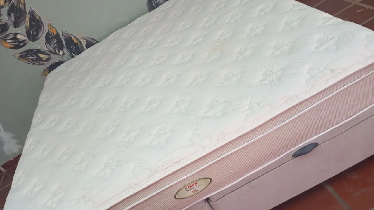 Cama box baú king completa sem uso  - Foto 4