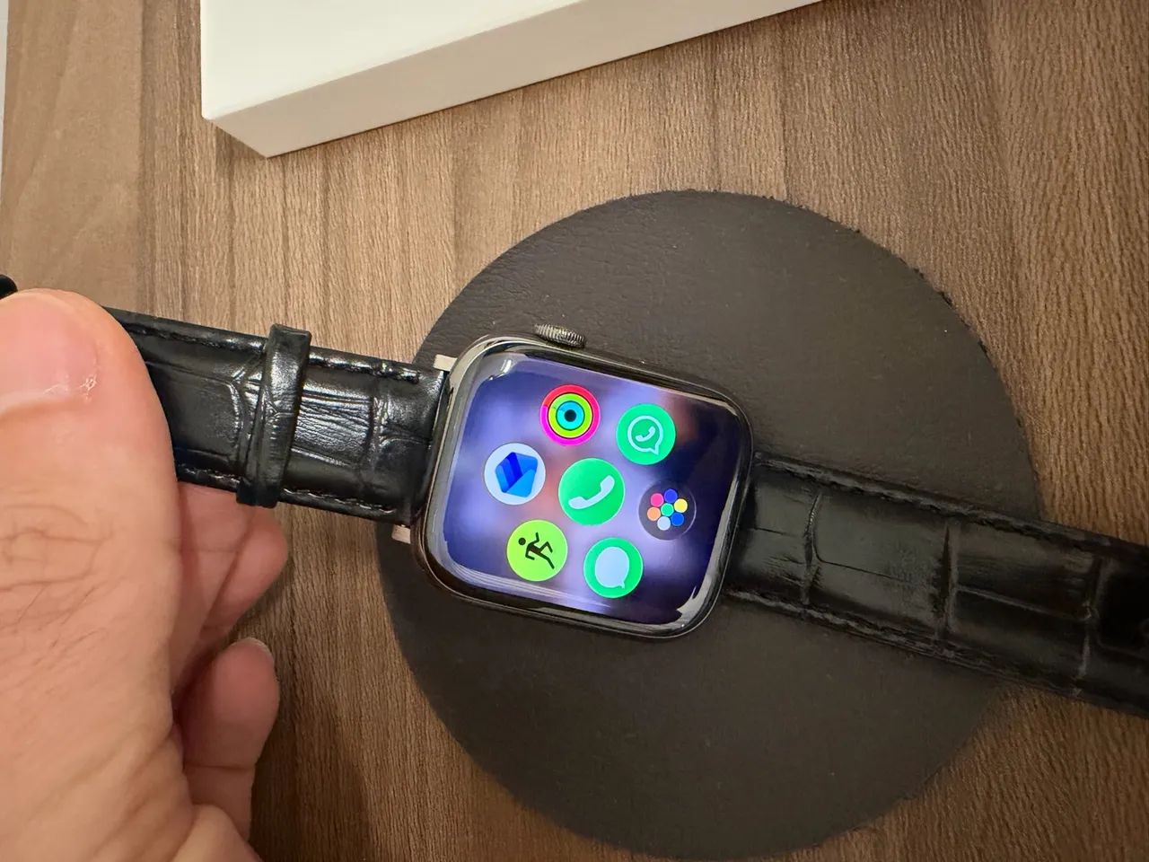 Apple Watch S9 Inoxidável Titanium 46mm - Função Celular - Foto 4