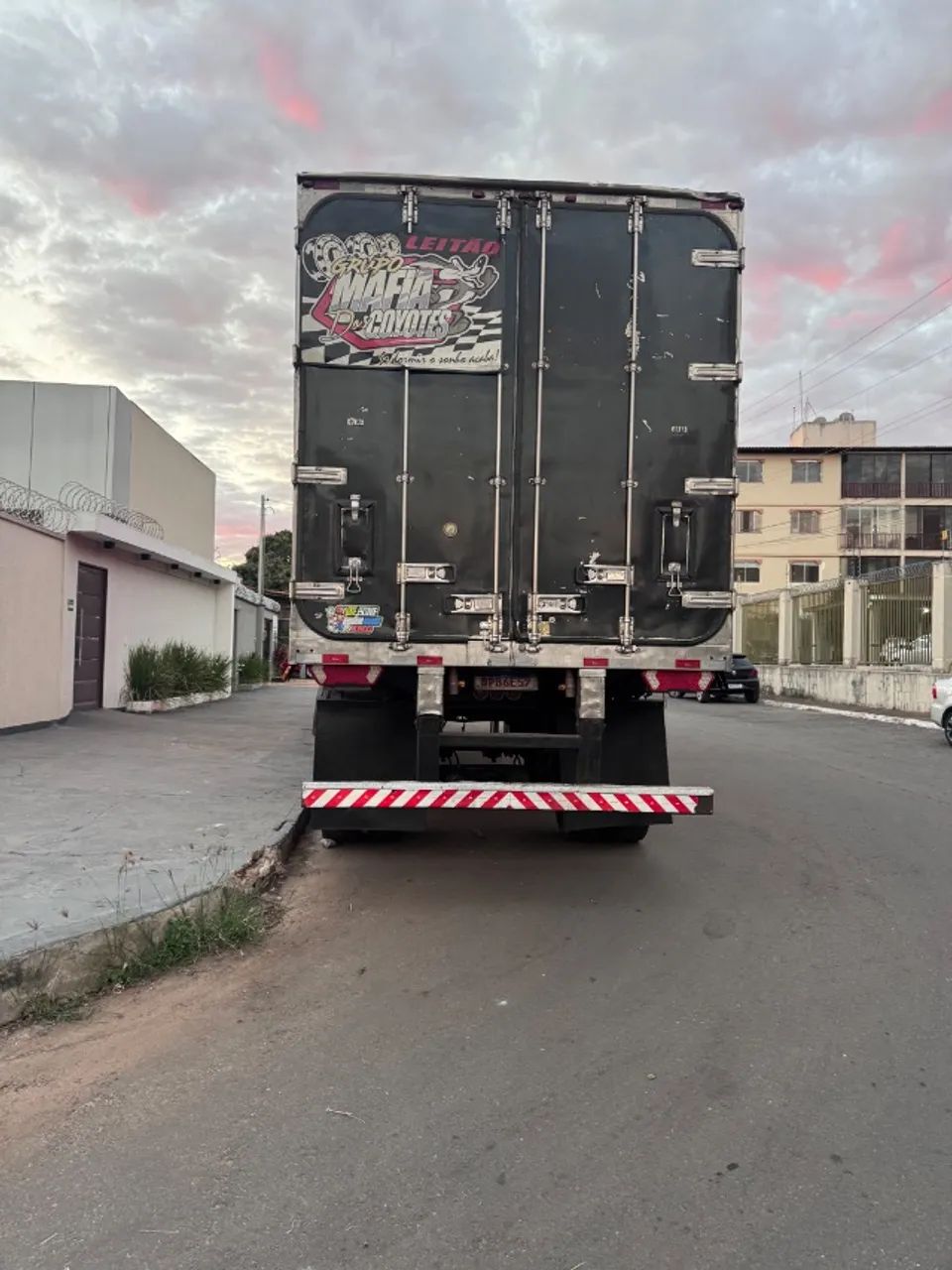 CARRETA CÂMARA FRIA 2 EIXOS 22 PALLETS  - Foto 4