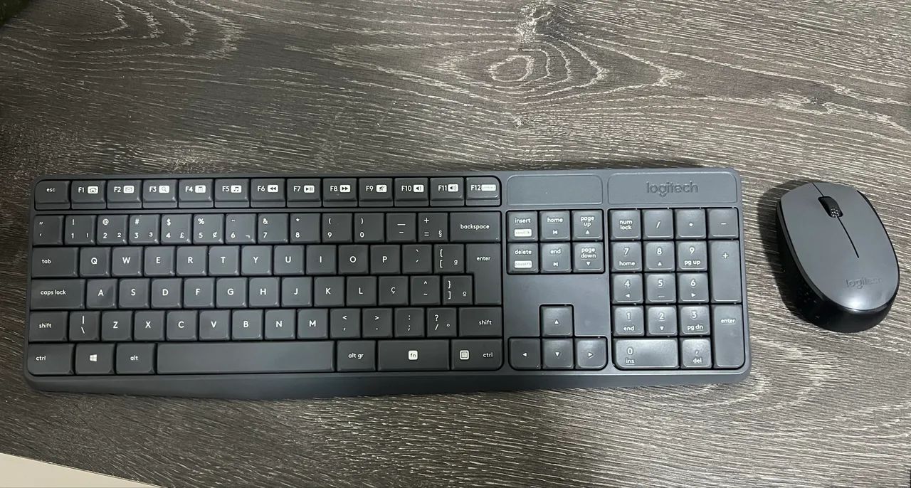 Teclado e Mouse sem fio Logitech