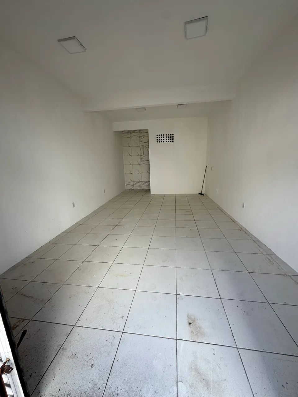 ALUGO LOJA EM ITAPUÃ R$2.500 reais  - Foto 3