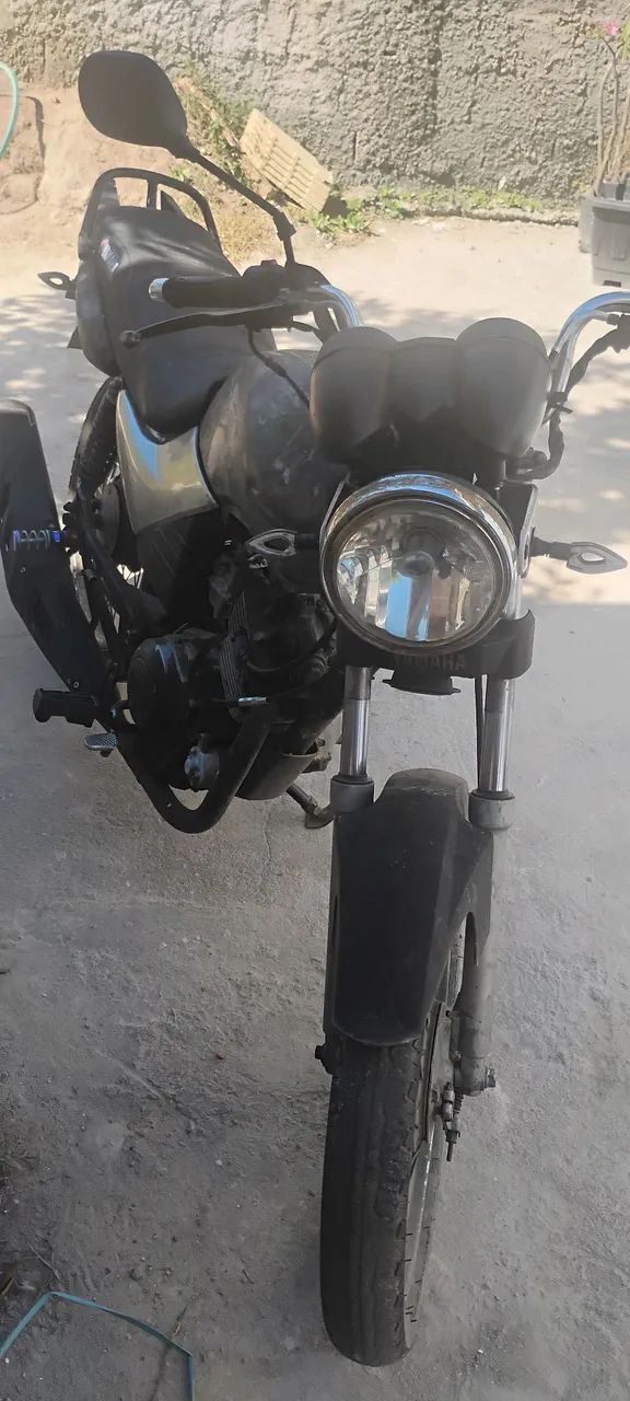 YBR 125 E 2006 - Foto 3