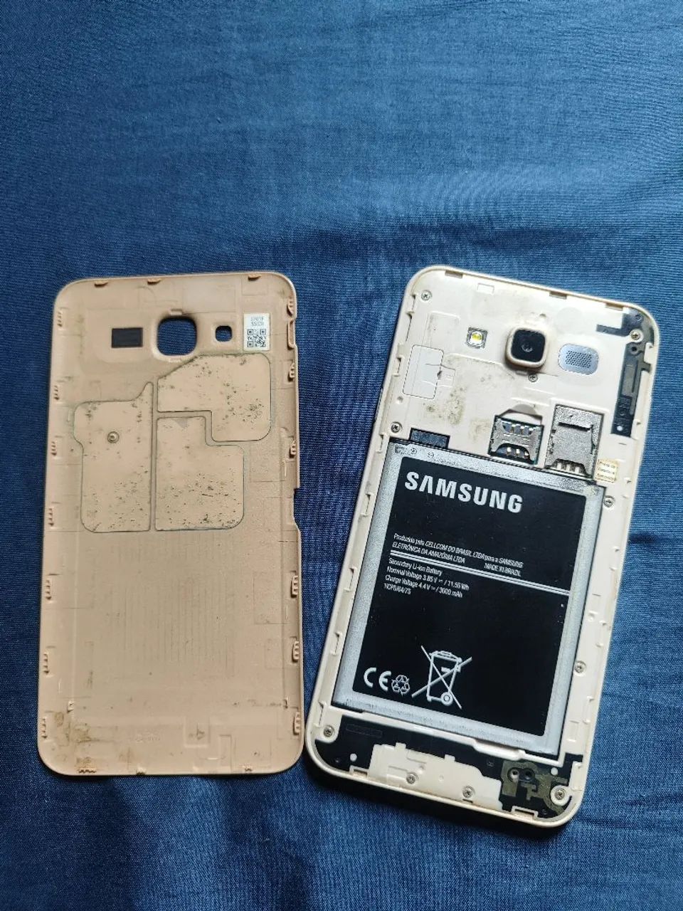 Samsung Galaxy J7 Neo  - Foto 3