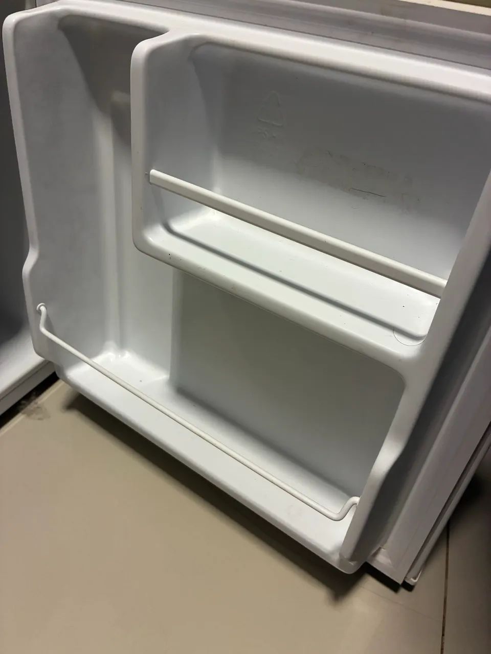 Frigobar Midea - Foto 5