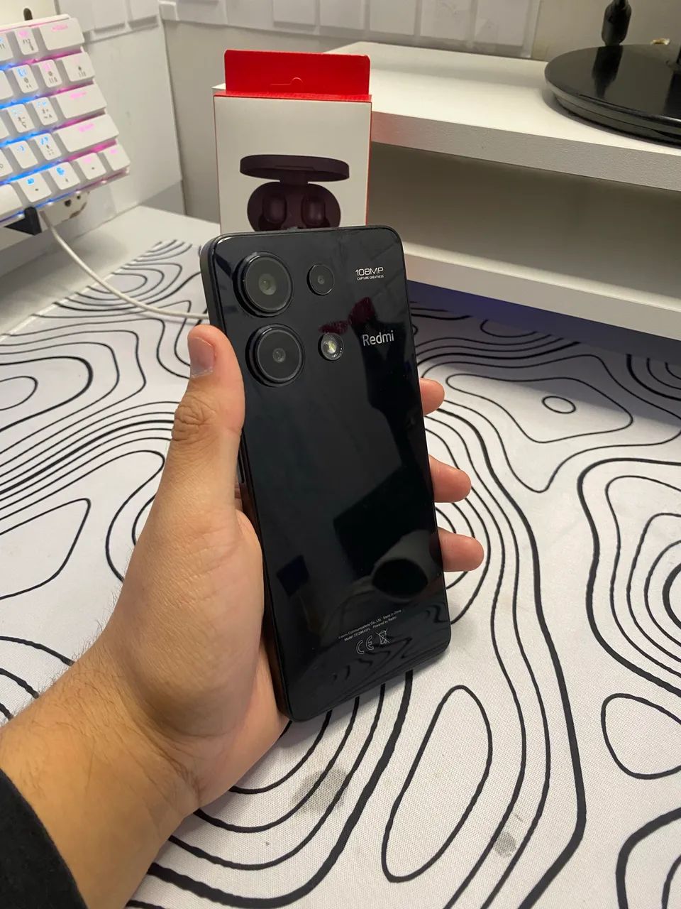 Redmi Note 13 (Tela Trincada / Funcionando Perfeitamente) - Foto 3