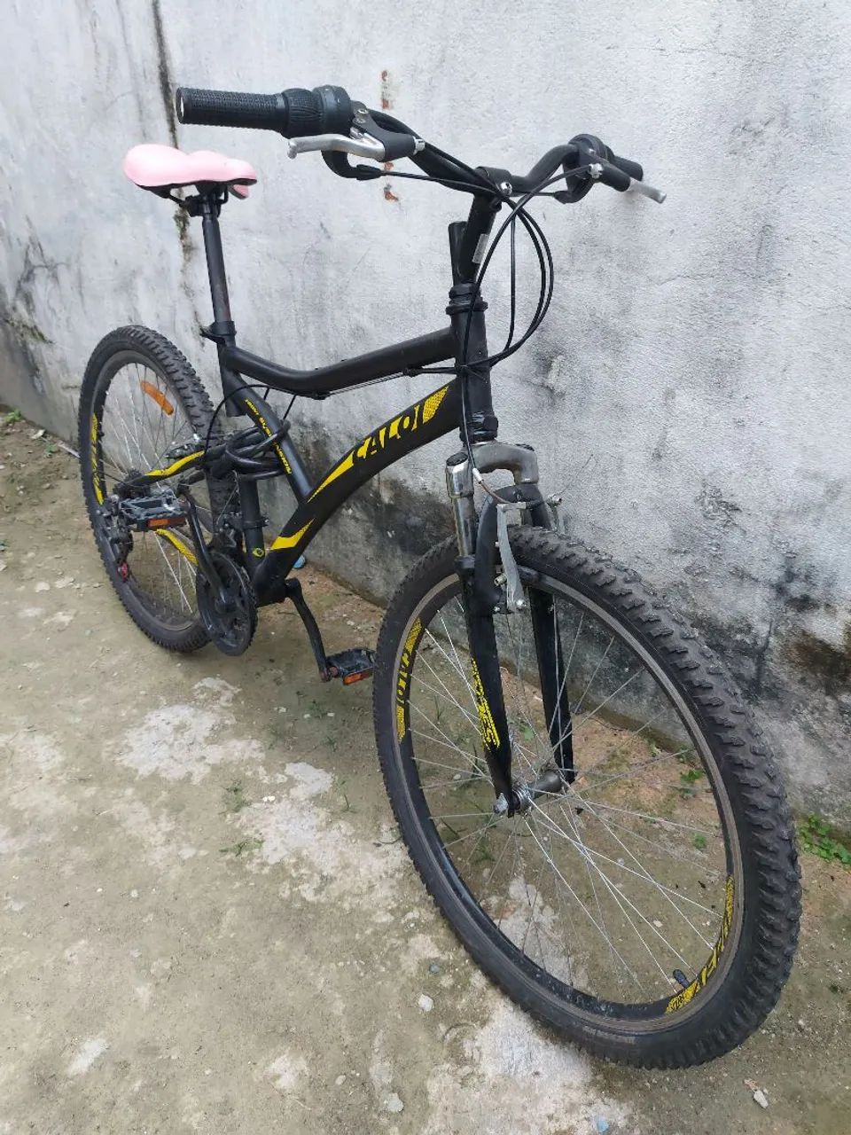 Bicicleta Caloi aro 26 Andes semi nova 