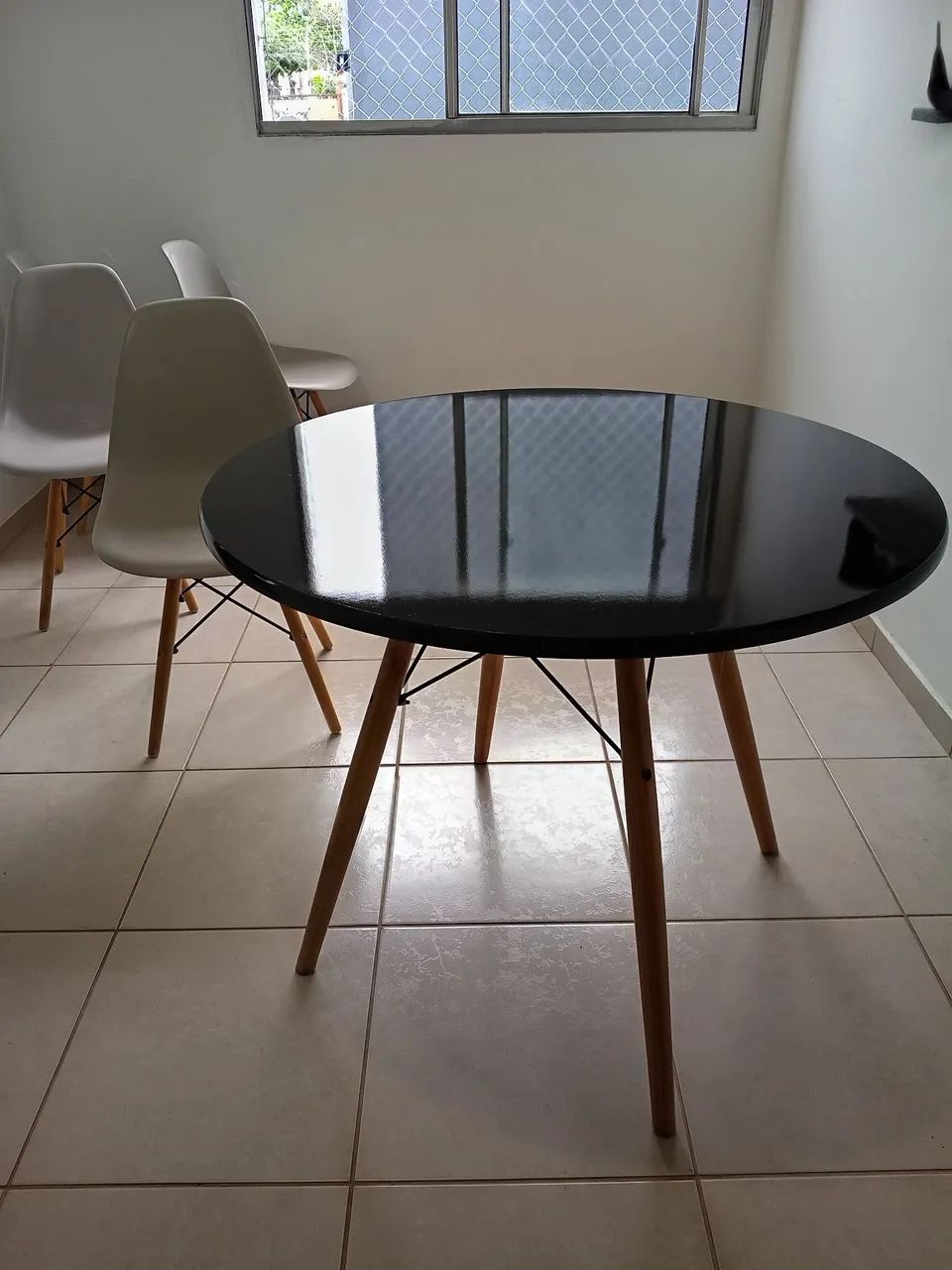Mesa 4 lugares com cadeiras - Foto 4