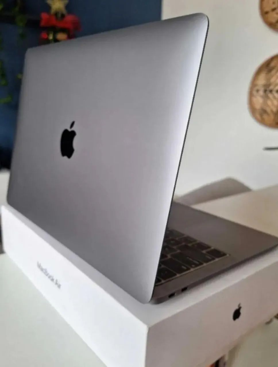 Macbook pro i9 ano 2019 placa de V de 4gb 32d ram ssd 1 tb aceito troca , iphone e note ga