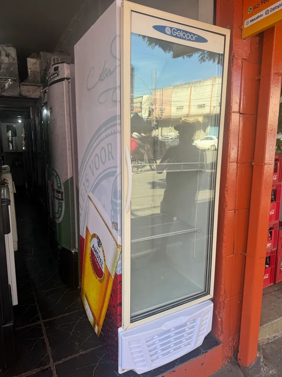Cooler expositor vertical Refrigerado Gelopar