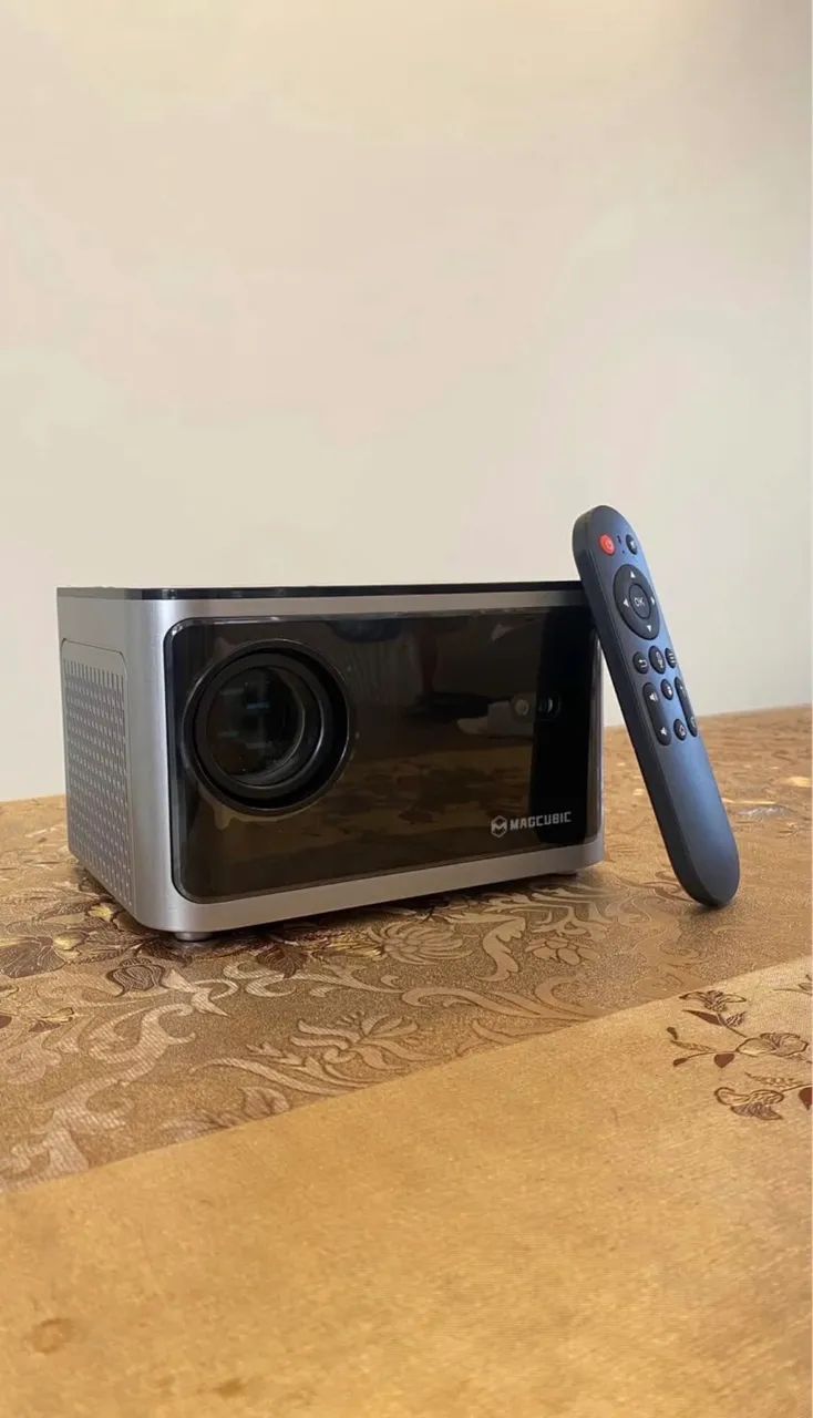 Smart Projetor Hy350 pro 4K (aceito troca) - Foto 2