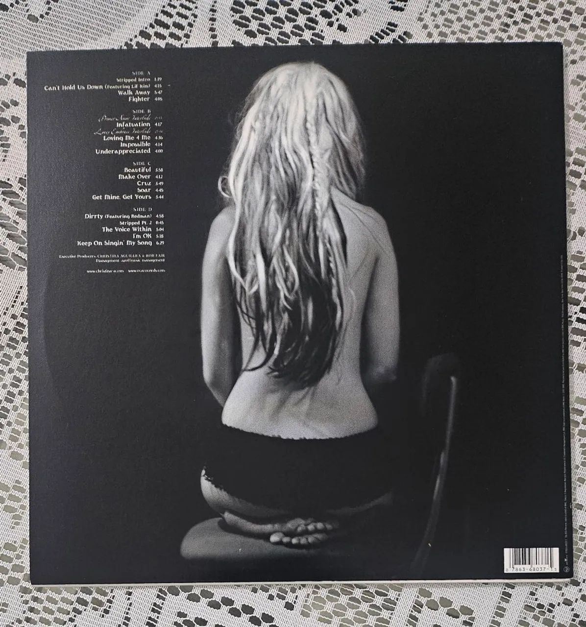 LP Christina Aguilera - Stripped - Vinil preto duplo - Foto 2