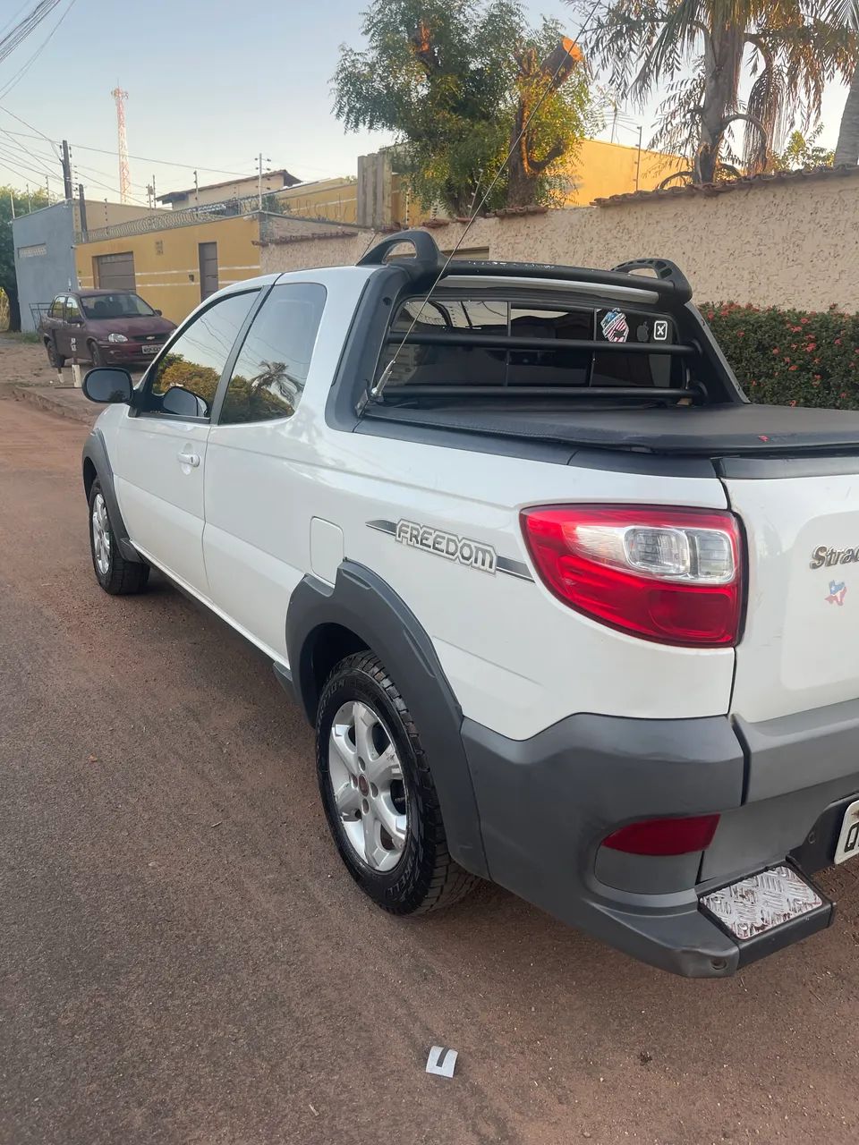 Fiat Strada Freedom 1.4 Flex 8V CD 2020 - Foto 4