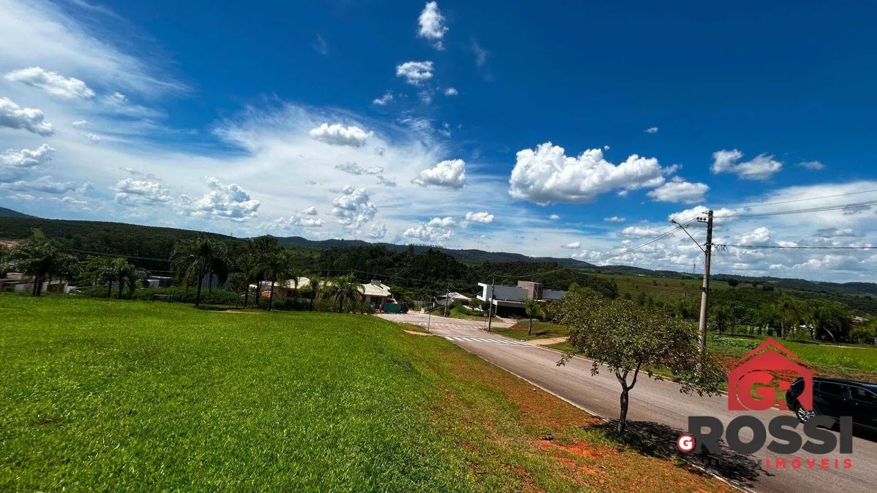 Terreno à venda, 1000 m² no Condomínio 7 Lagos - Foto 8