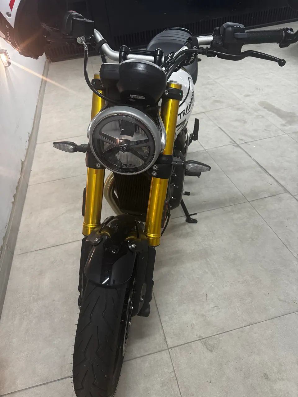Triumph Speed 400 - Foto 2
