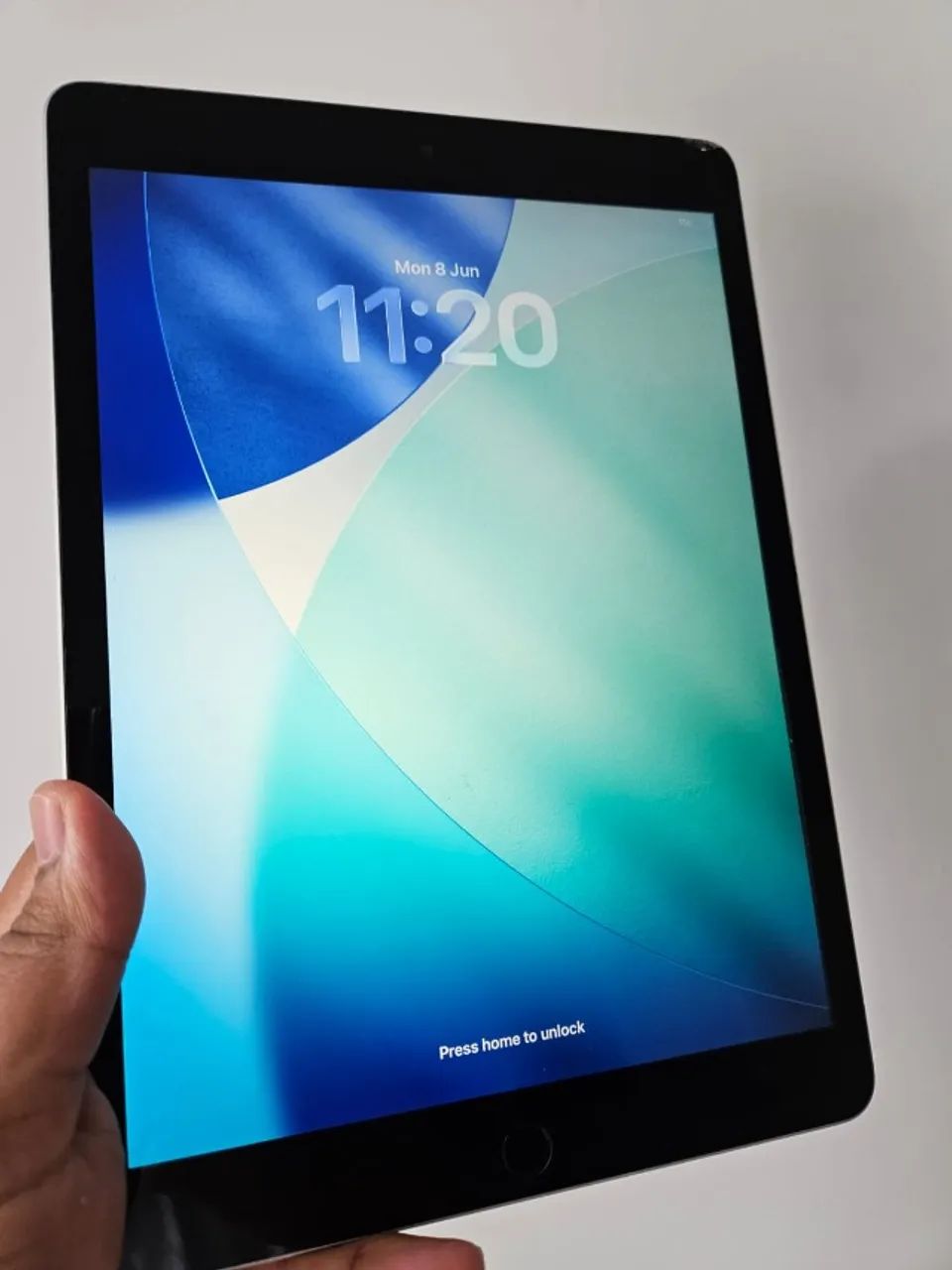 iPad 8 geração 32gb - Tablets e E-Readers - Costa e Silva
