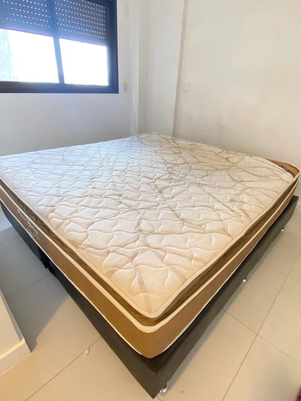 Cama king
