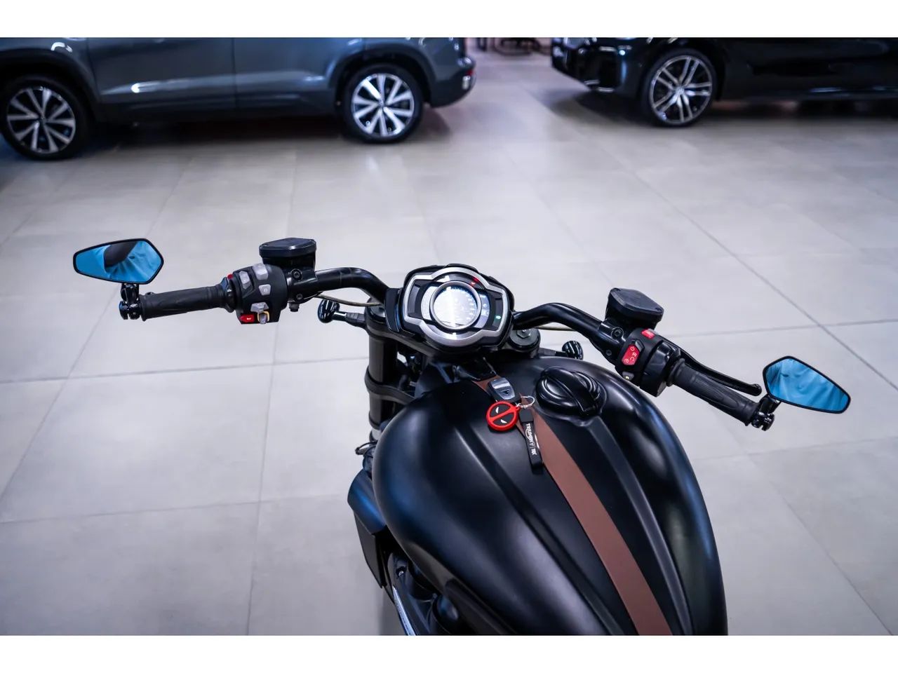 Triumph Rocket iii r 2500cc 2022 - Foto 5
