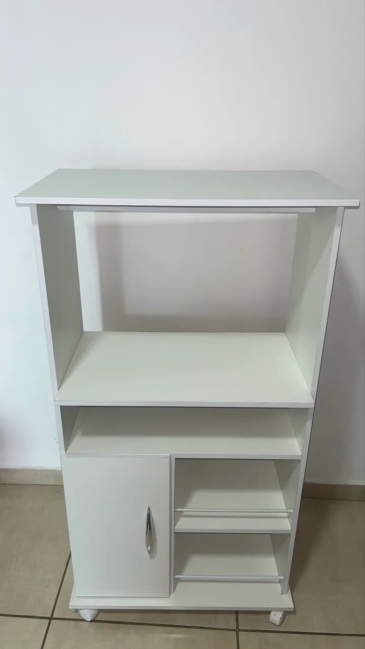 Armário multiuso 