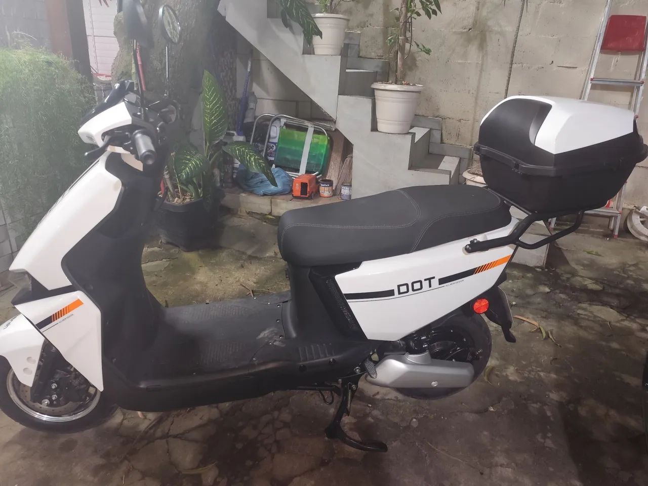 Moto elétrica Dot com Baú  - Foto 2