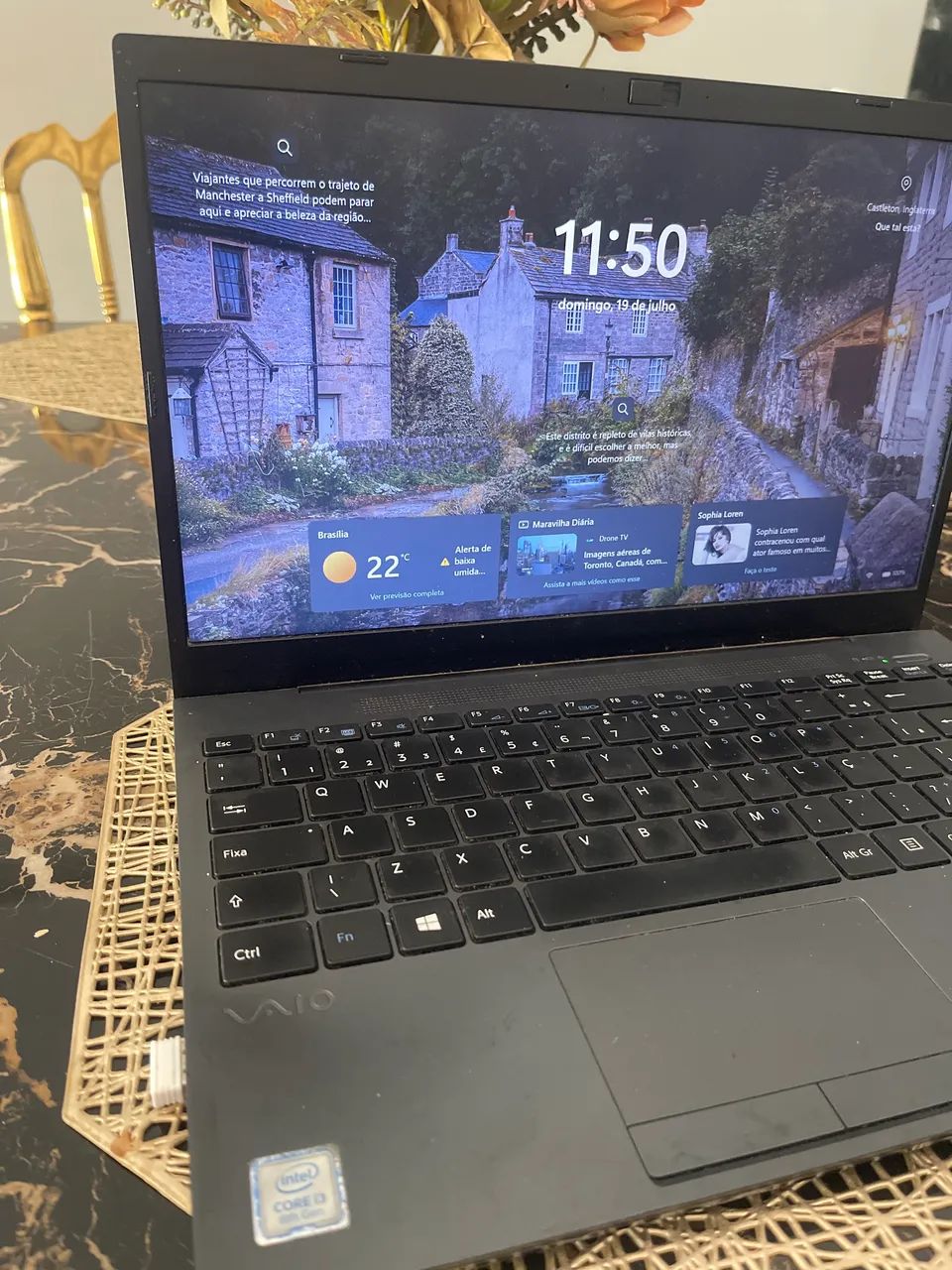 Computador vaio i3 8 geração um bom estado  - Foto 3