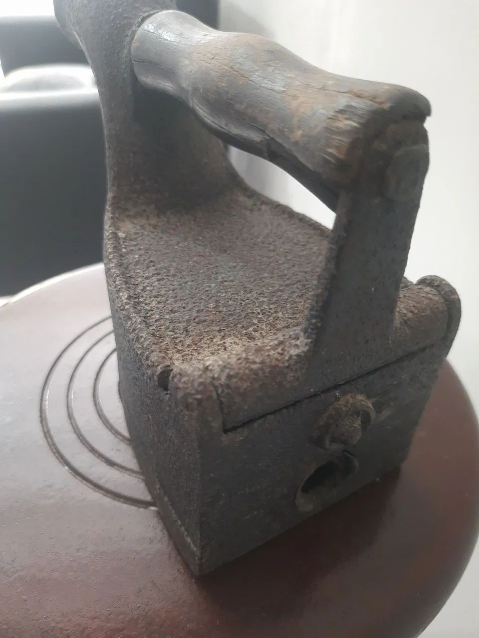Ferro de passar antigo  - Foto 2