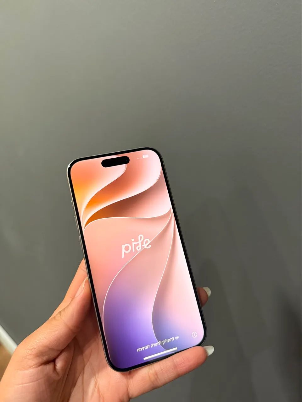 iPhone 15 pro 256G titânio natural  - Foto 2