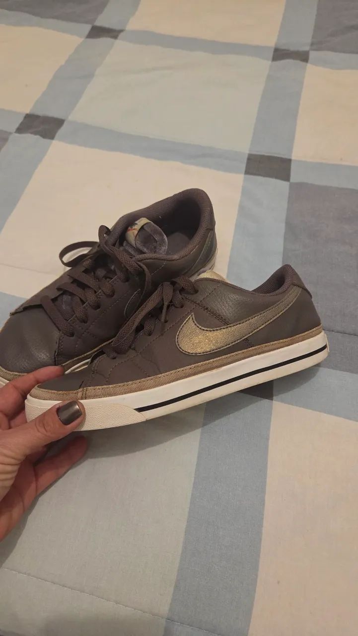 Tênis Nike semi novo