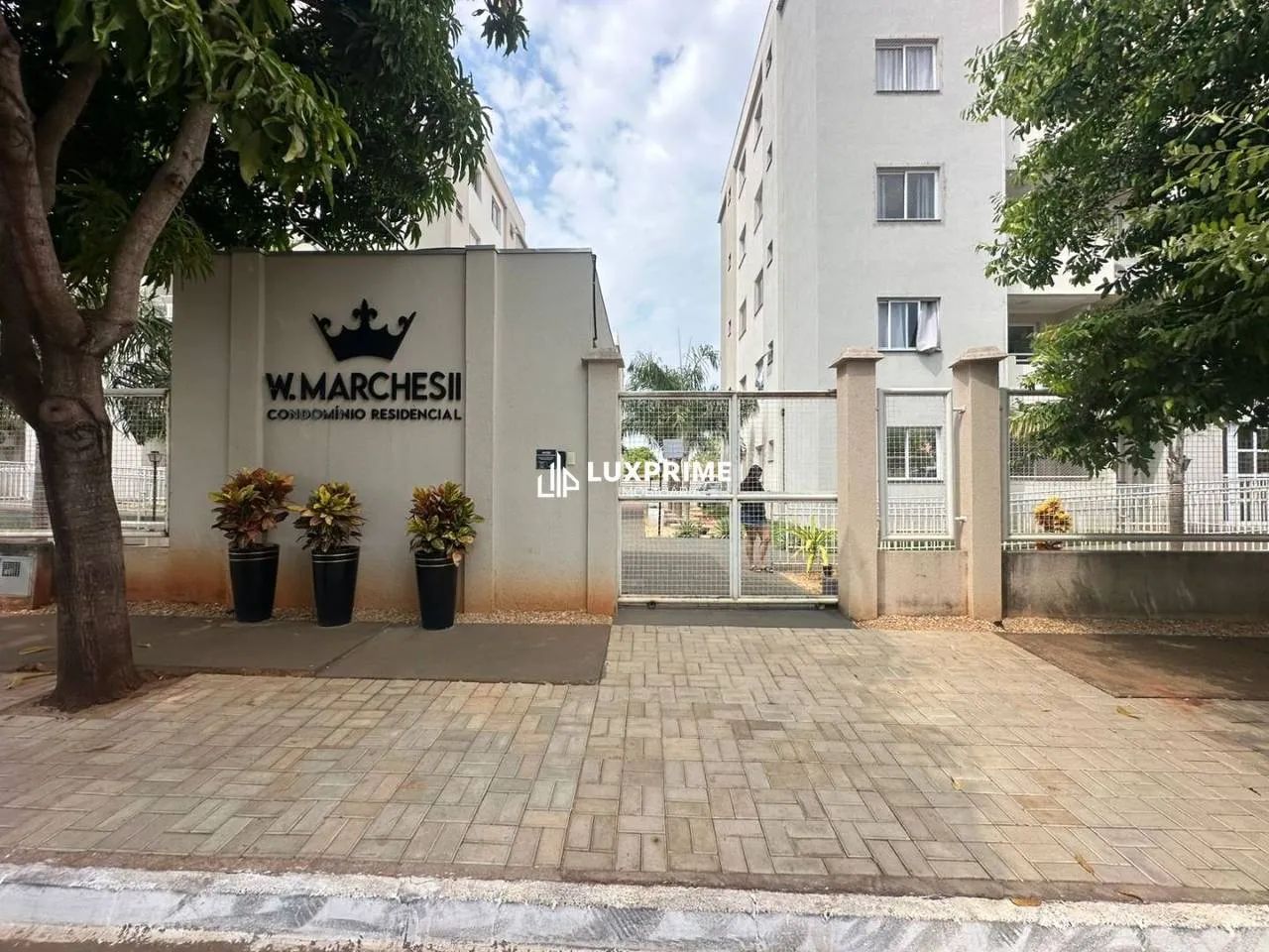 APARTAMENTO DE 2/4 MOBILIADO NA 110 SUL