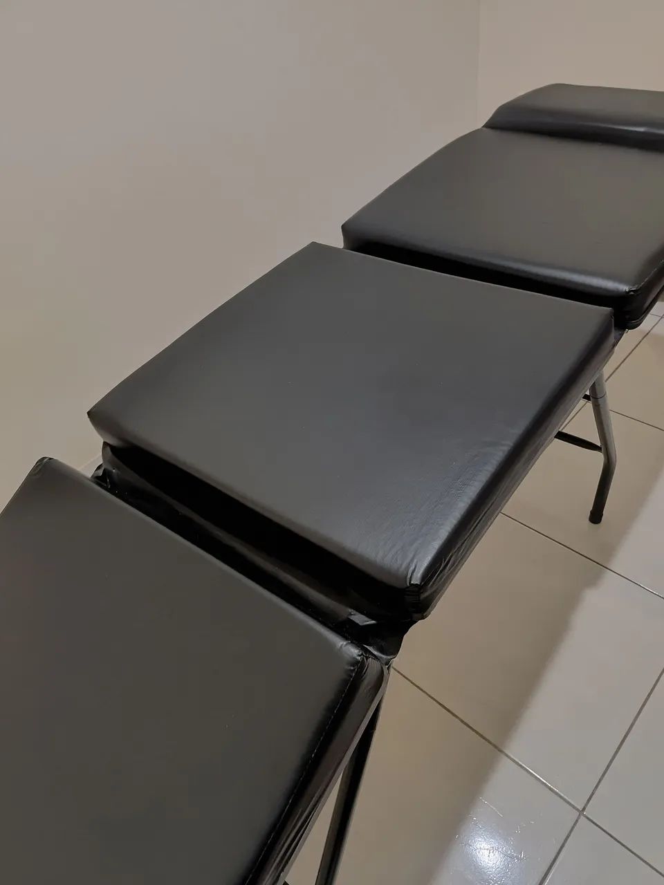 Vende-se uma maçã de depilação nova.