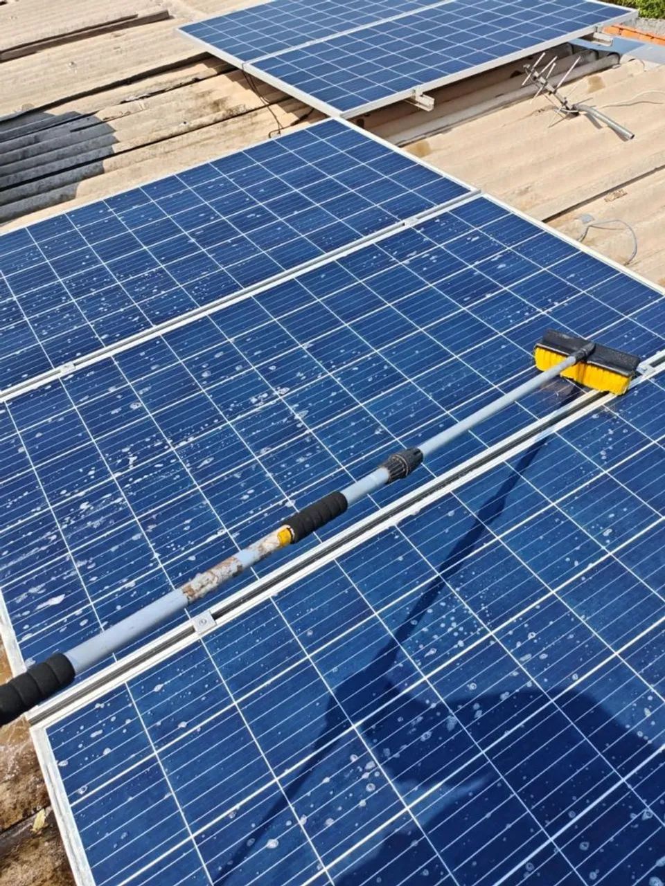 R$ 13 Limpeza de painel solar  - Foto 2