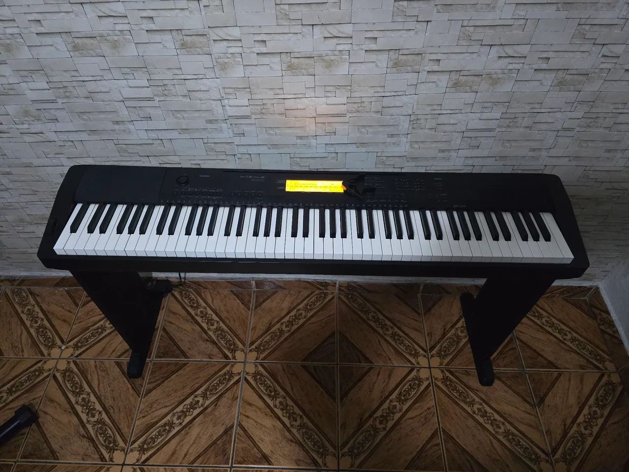 Piano Digital Casio CDP-220R - 88 Teclas - Foto 5