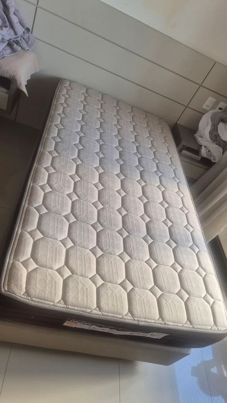 Colchão ortobom com base