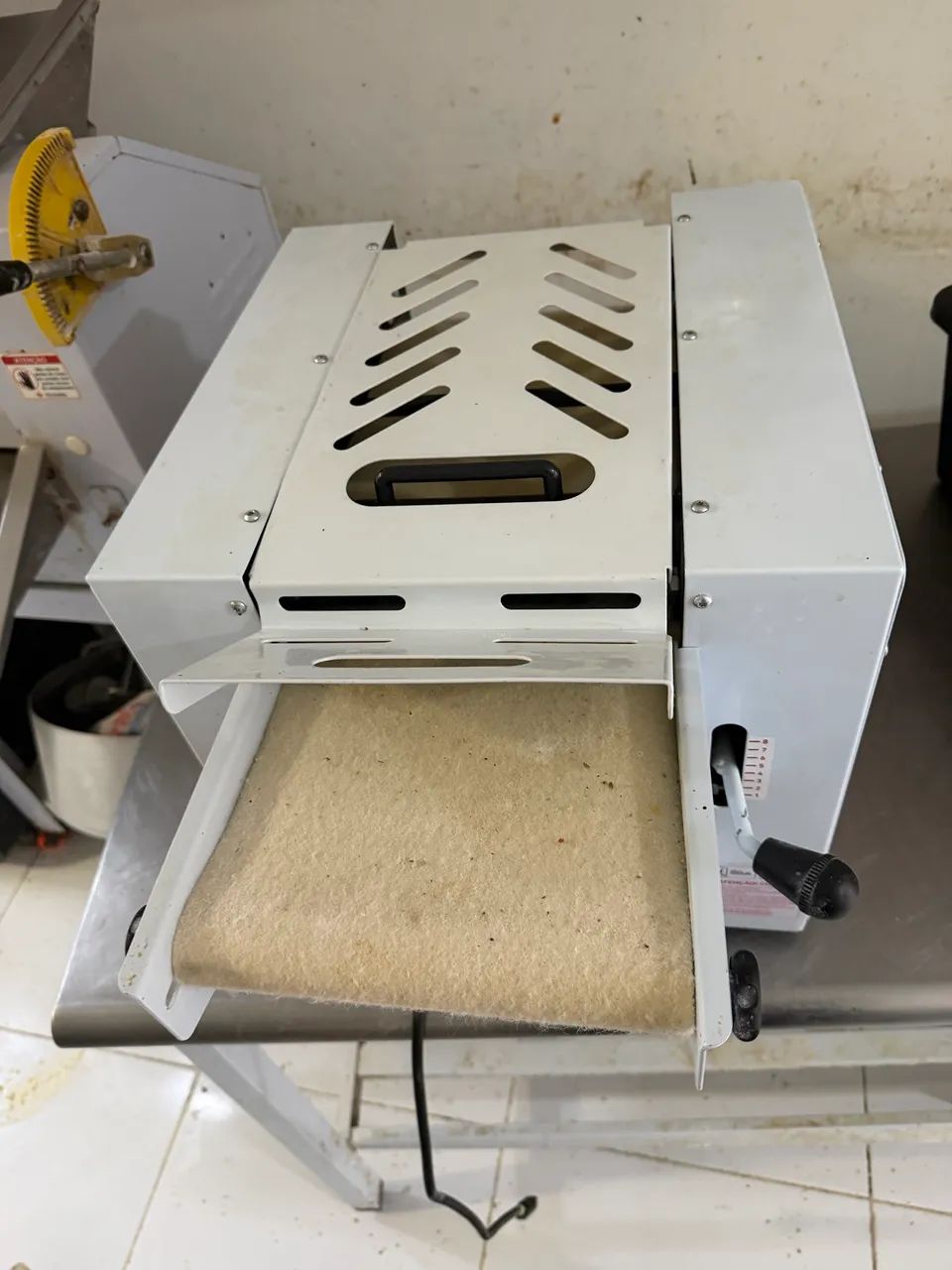 Modeladora de pães braesi bivolt - Foto 4